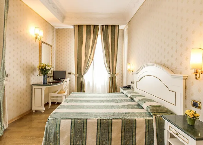 Otel La Lumiere Di Piazza Di Spagna Roma