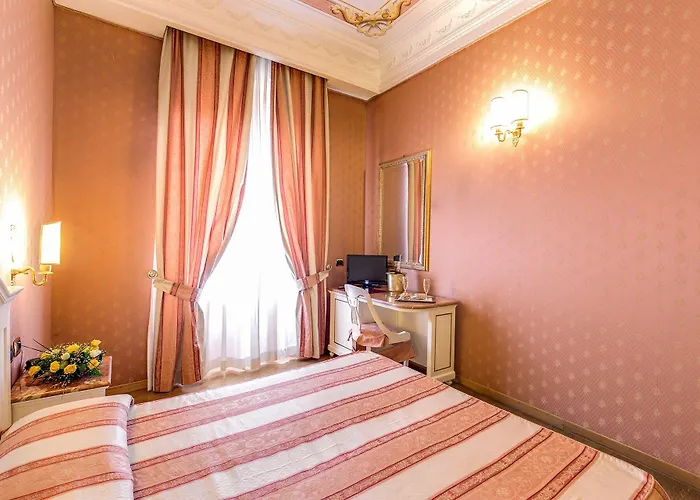 La Lumiere Di Piazza Di Spagna Otel 3*