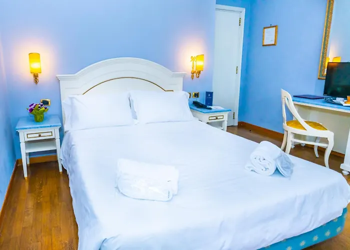 La Lumiere Di Piazza Di Spagna Otel