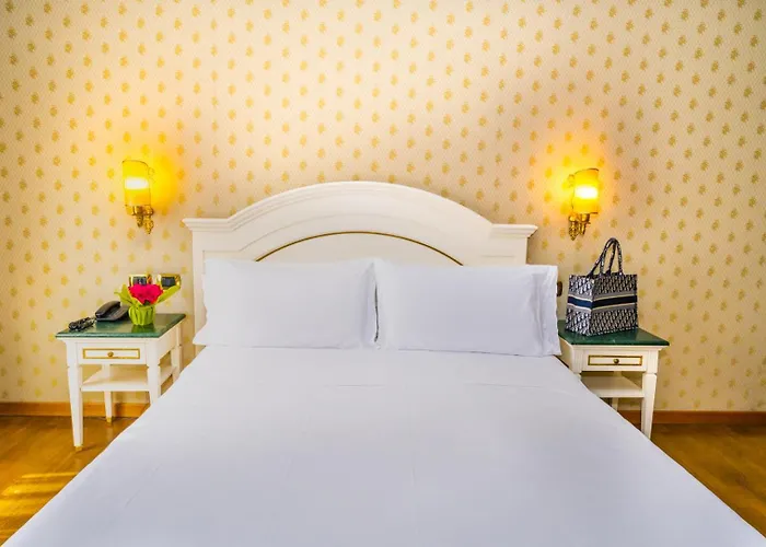 Otel La Lumiere Di Piazza Di Spagna