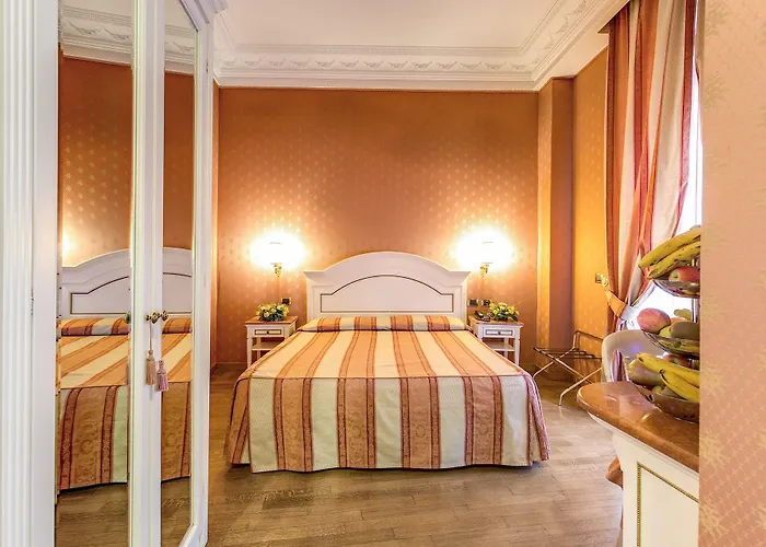Hotel La Lumiere Di Piazza Di Spagna Řím